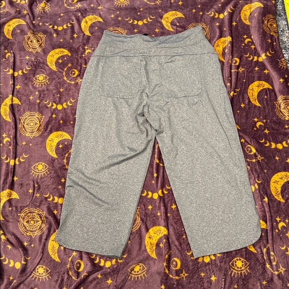 Tek gear capris - Picture 3 of 3